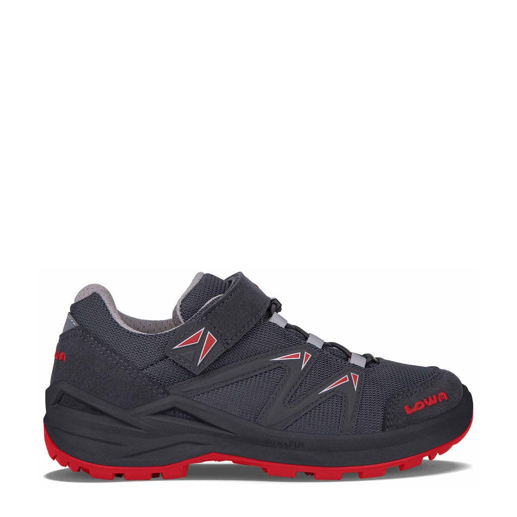 Antraciet en rode jongens en meisjes Lowa Innox Pro GTX Lo VRC wandelschoenen kids van mesh met klittenband