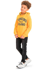 Geel, goud en zwarte jongens Vingino Essentials hoodie goudgeel van duurzame sweatstof met logo dessin, lange mouwen en capuchon