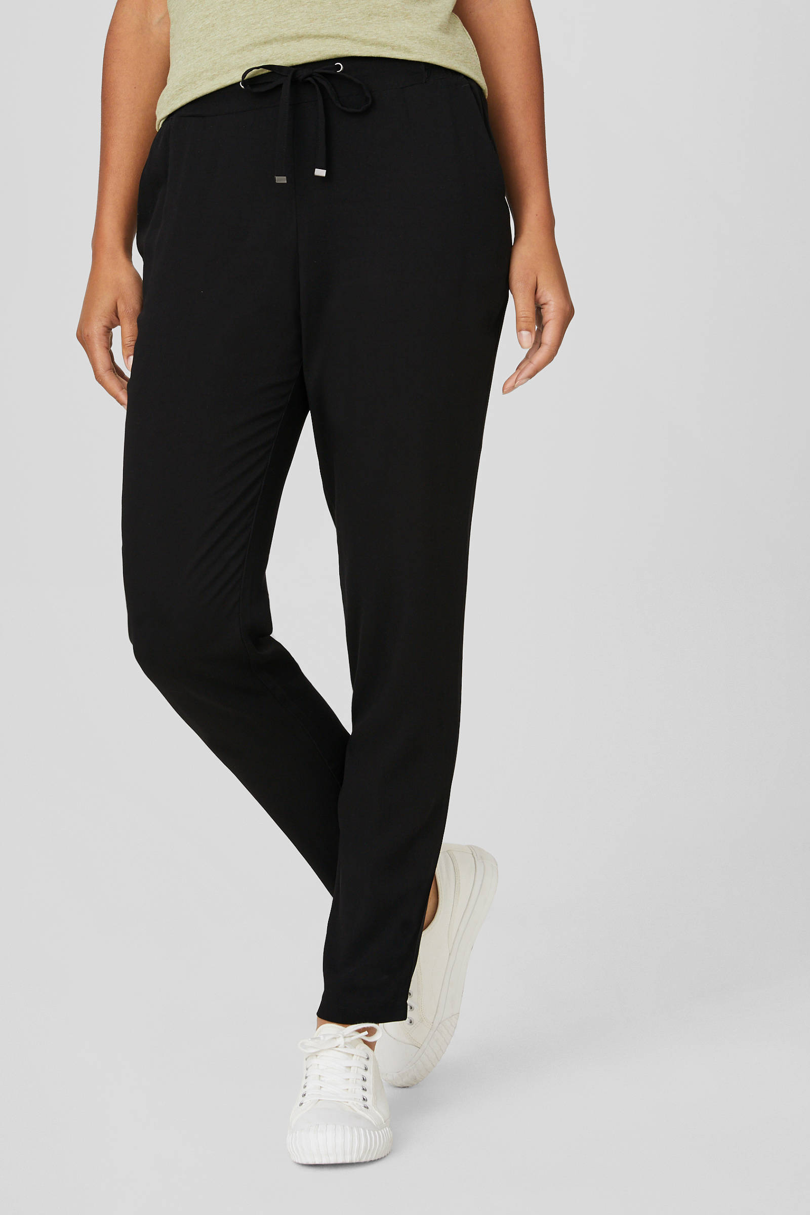 Krijtstreep-look heren C\u0026A joggingbroeken | KLEDING.nl