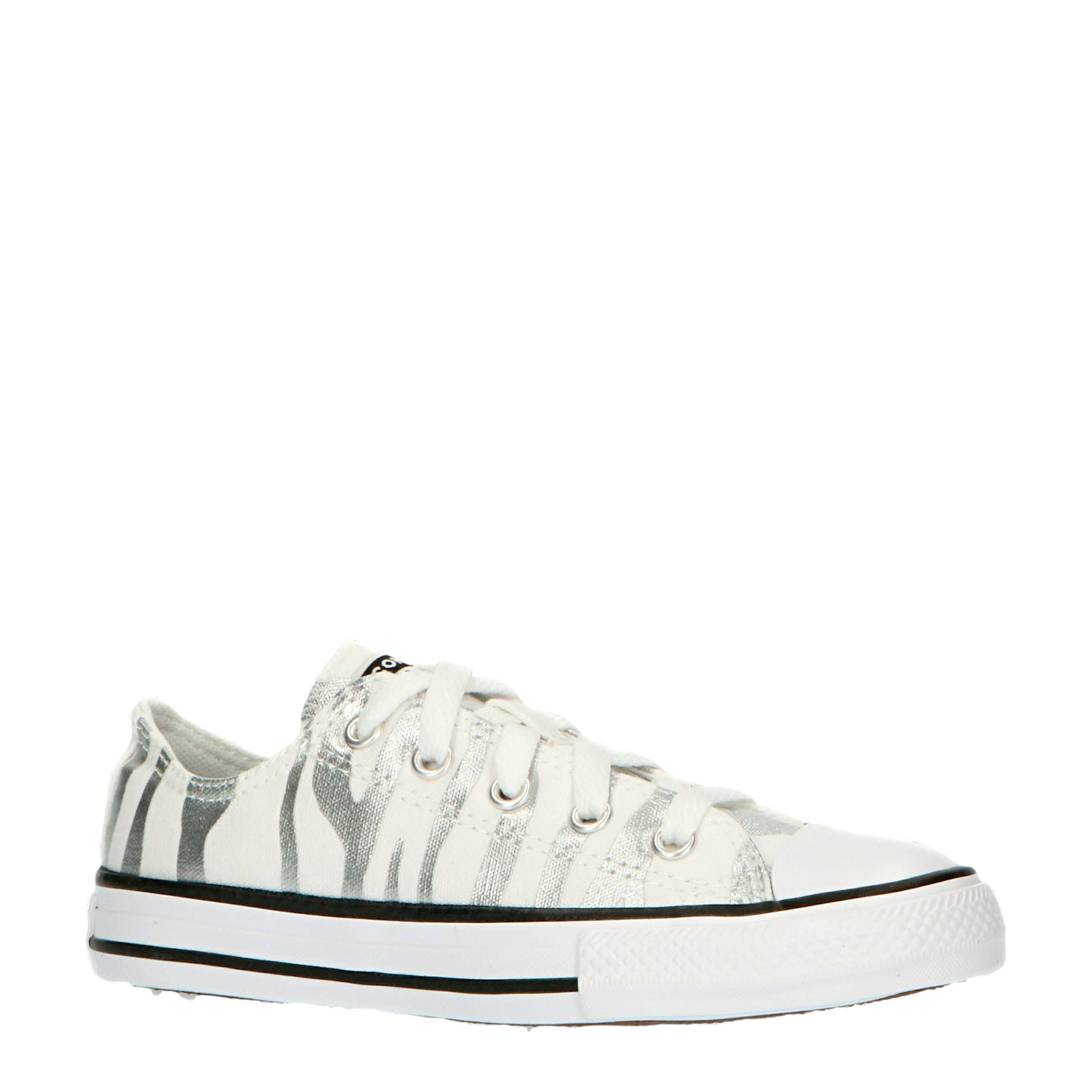 chuck taylor all star low top sneakers