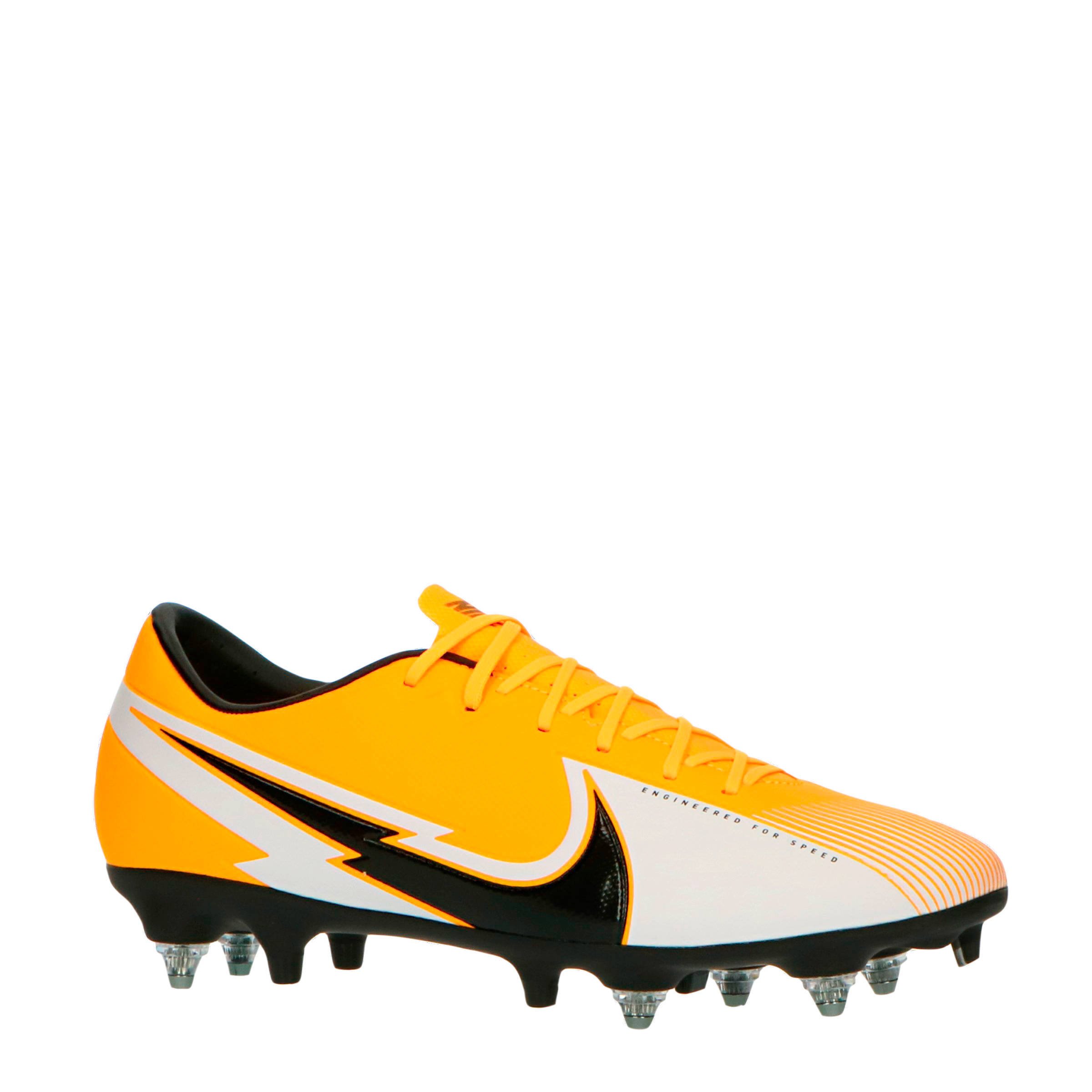 nike oranje voetbalschoenen