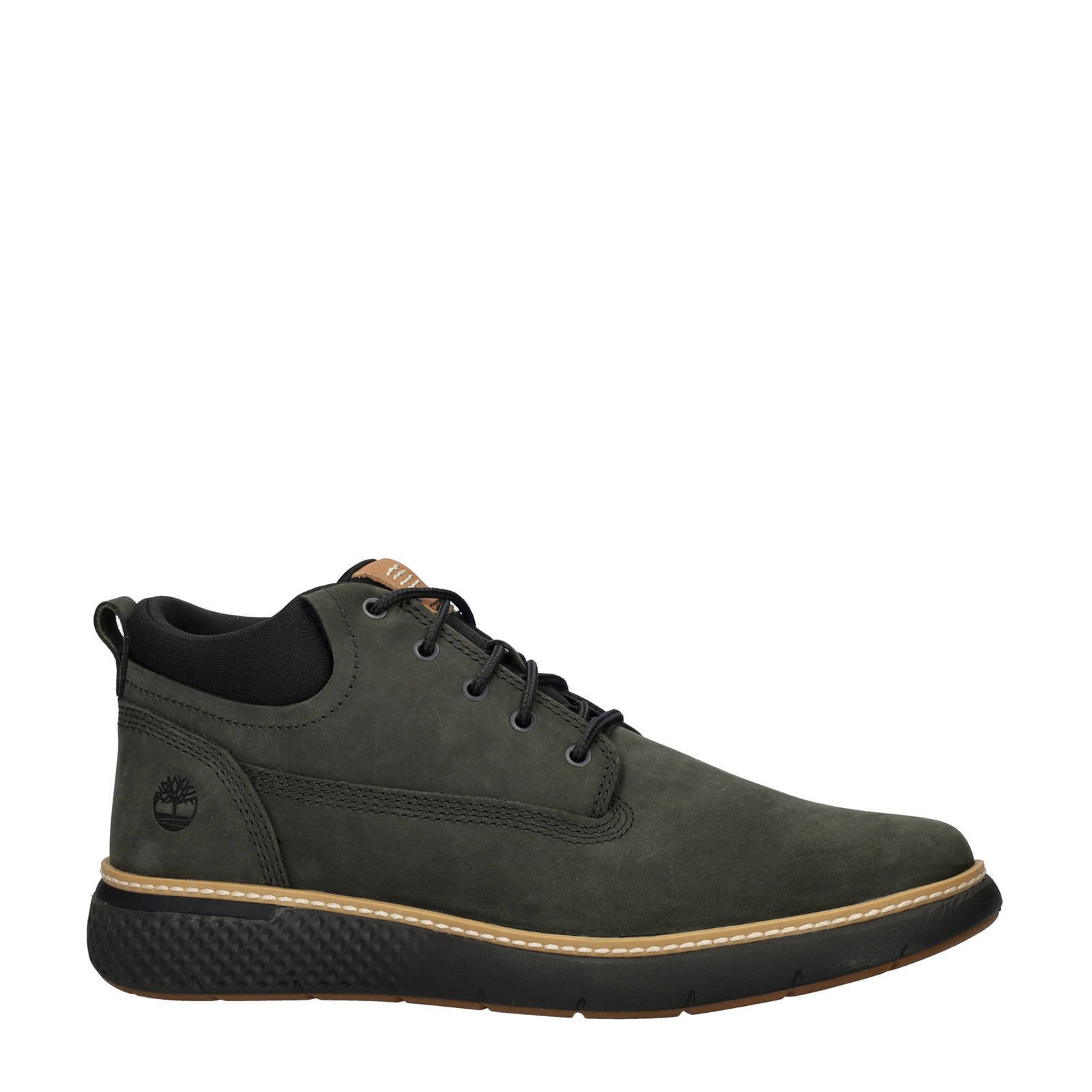 nubuck chukka