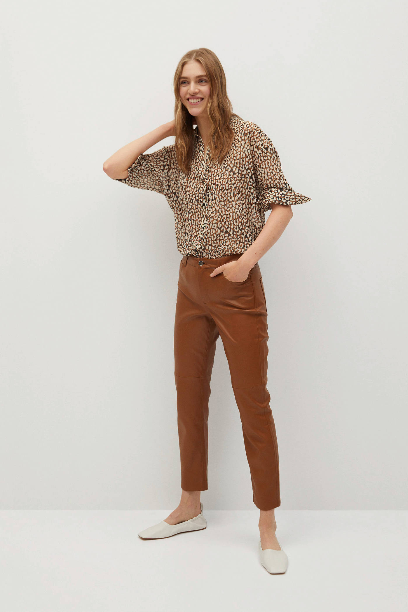 Mango Transparante blouse bruin-room volledige print casual uitstraling Mode Blouses Transparante blousen 