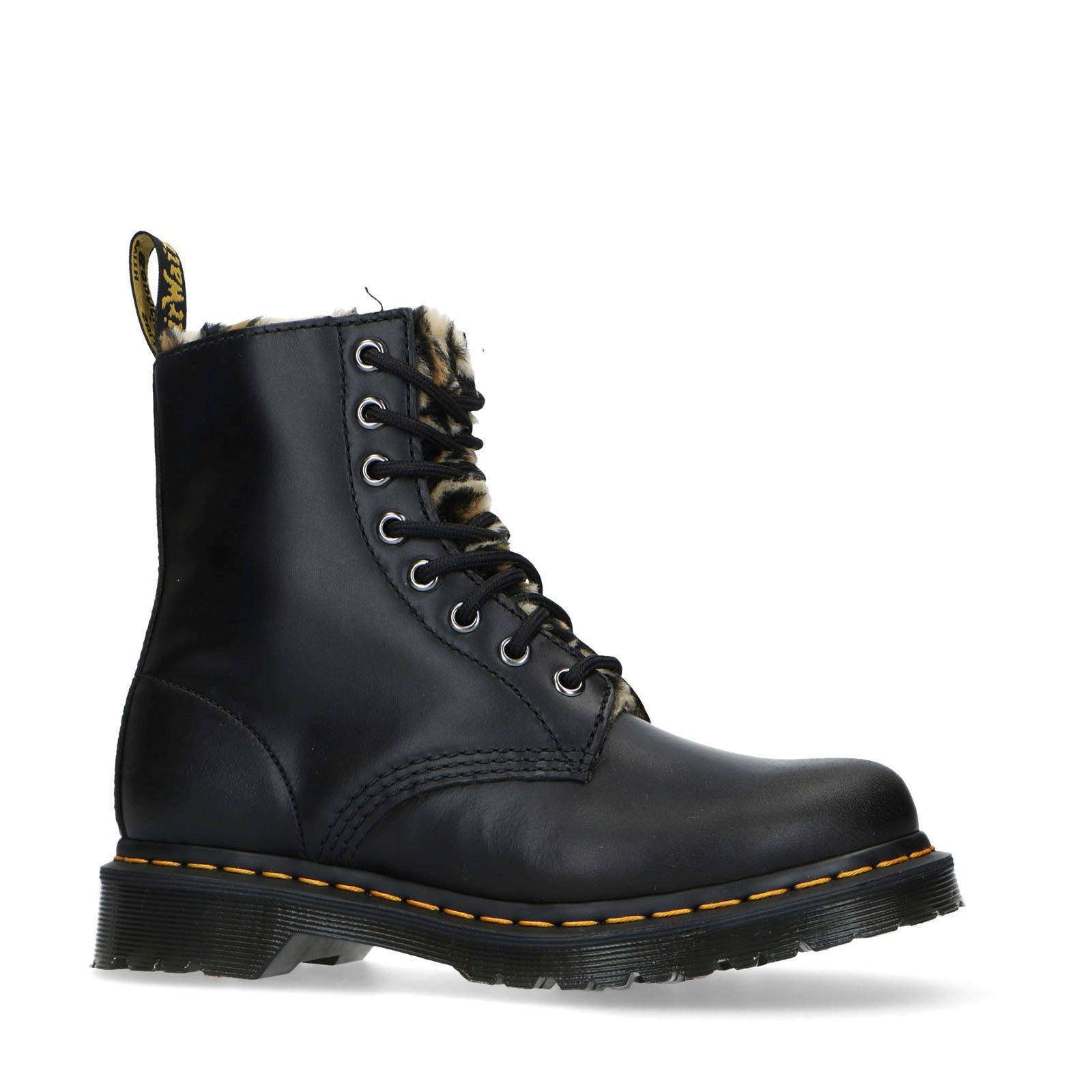 Schoenen die lijken op best sale dr martens