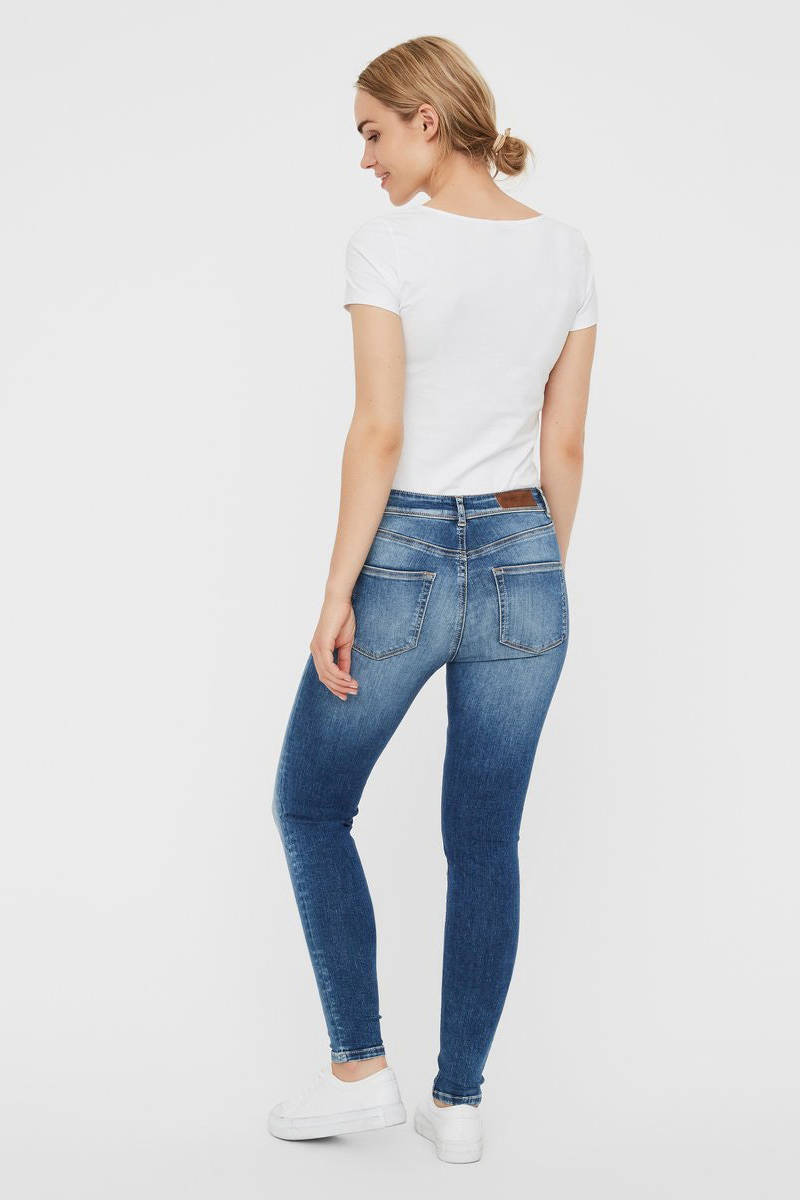 VERO MODA mid waist skinny jeans Lux met biologisch katoen VMLUX medium  blue denim | wehkamp