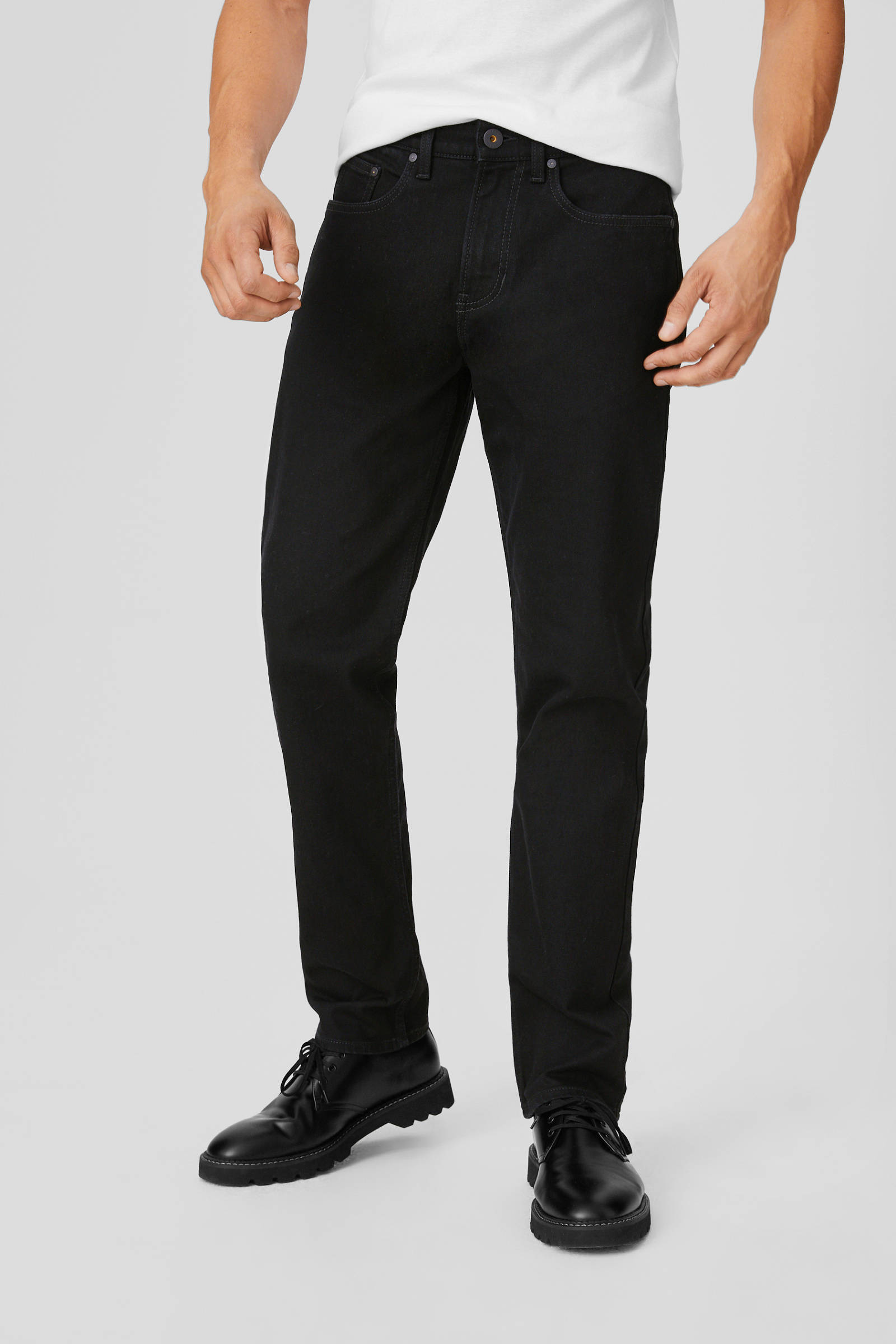 the straight fit c&a