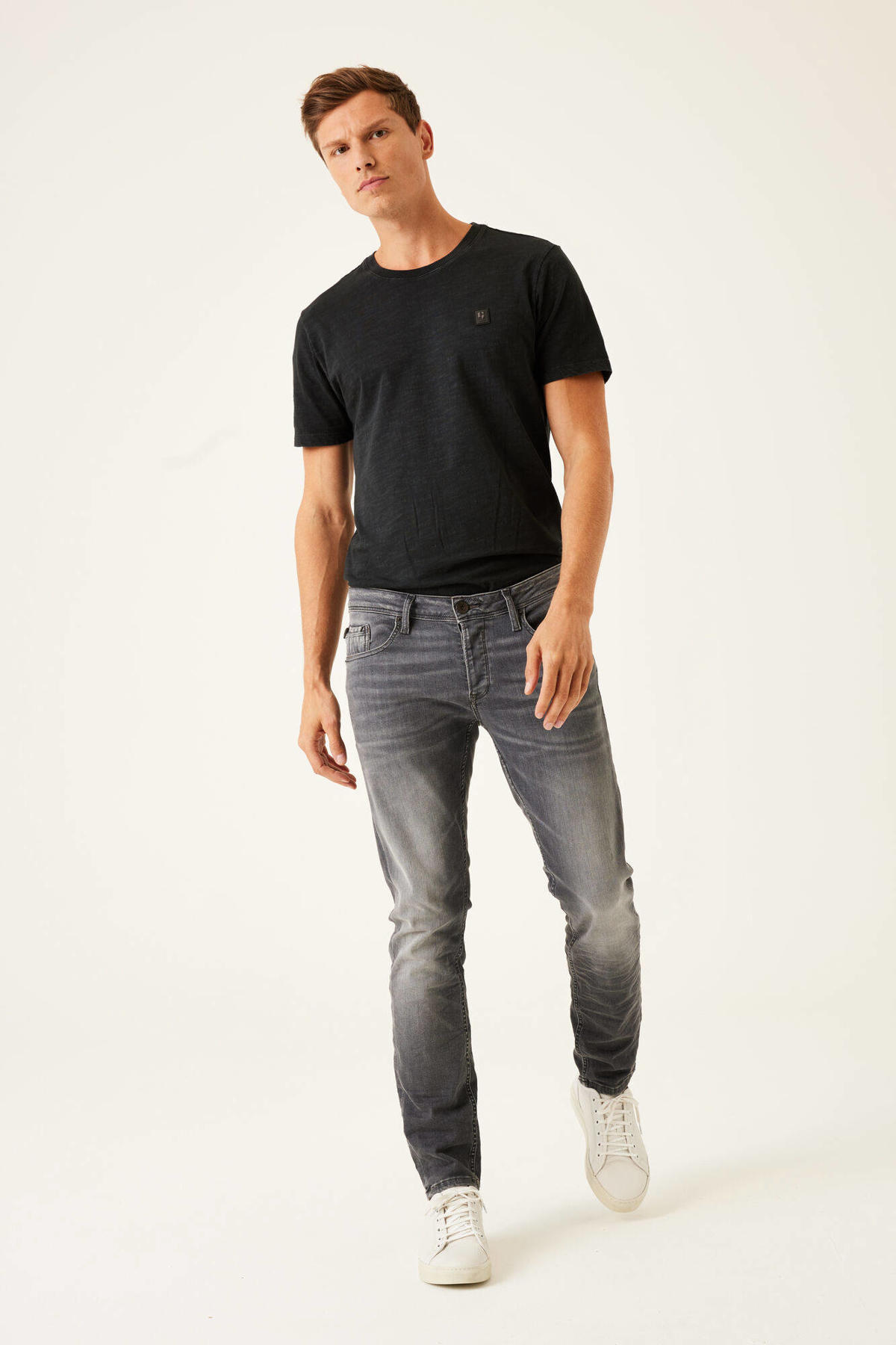 Garcia slim fit jeans Savio 630 medium used |