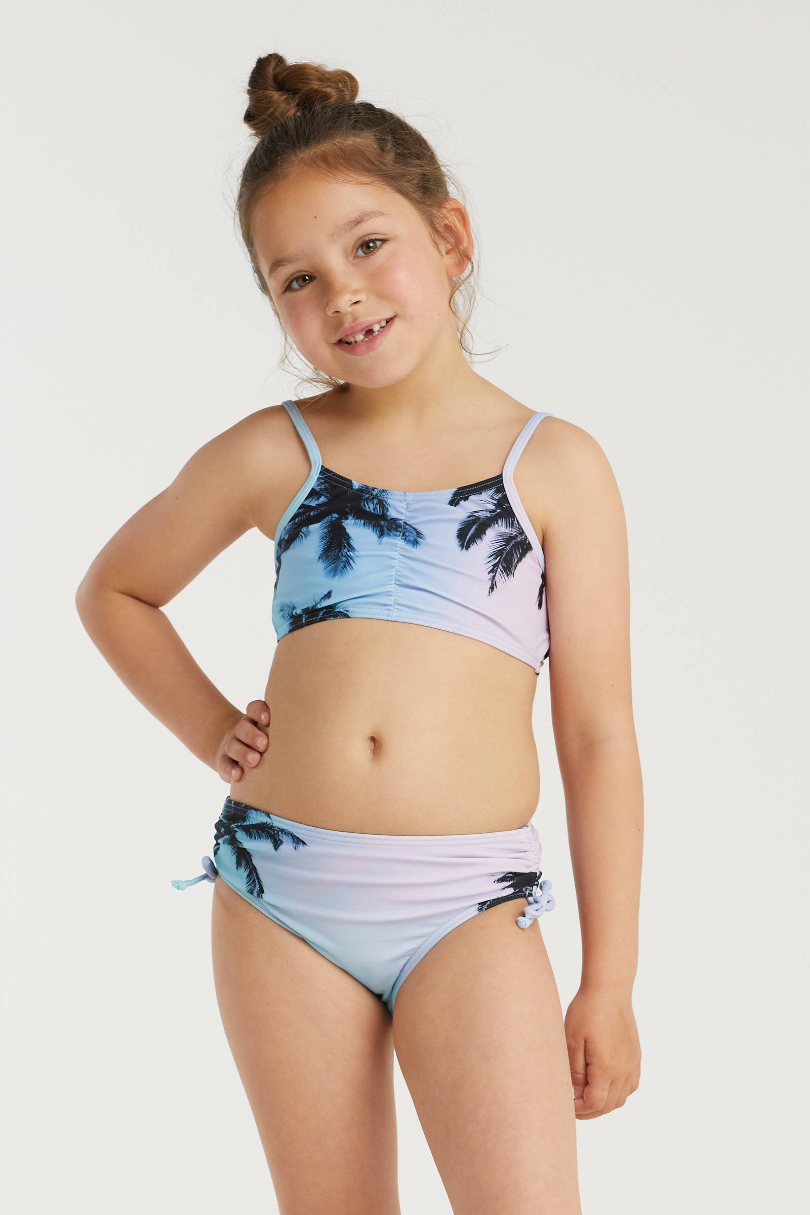 BEACHWAVE meisjes crop bikini met palmprint turquoise/roze wehkamp
