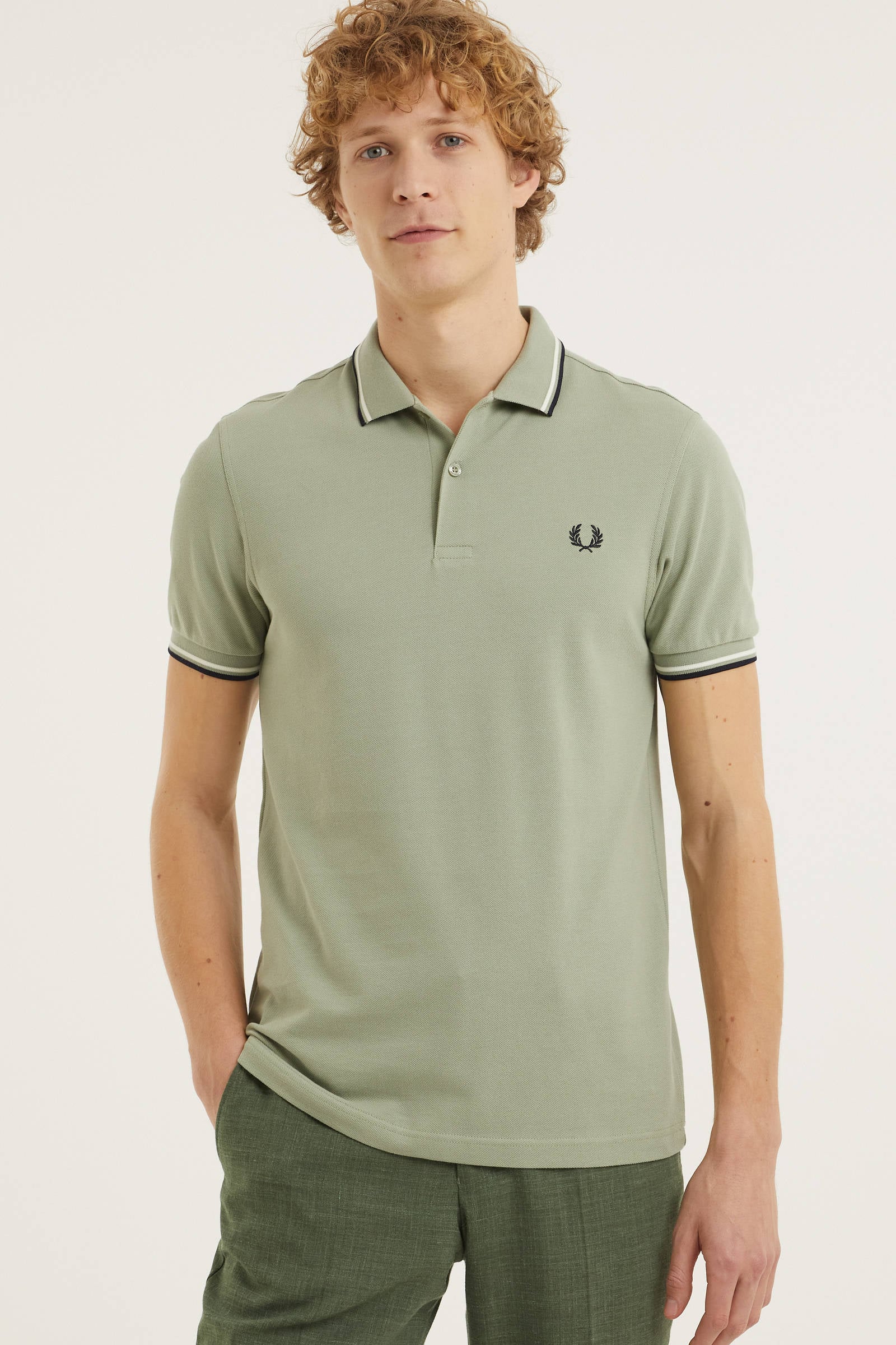 fred perry regular fit