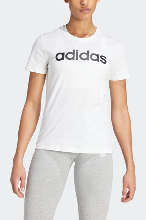 T-shirt wit