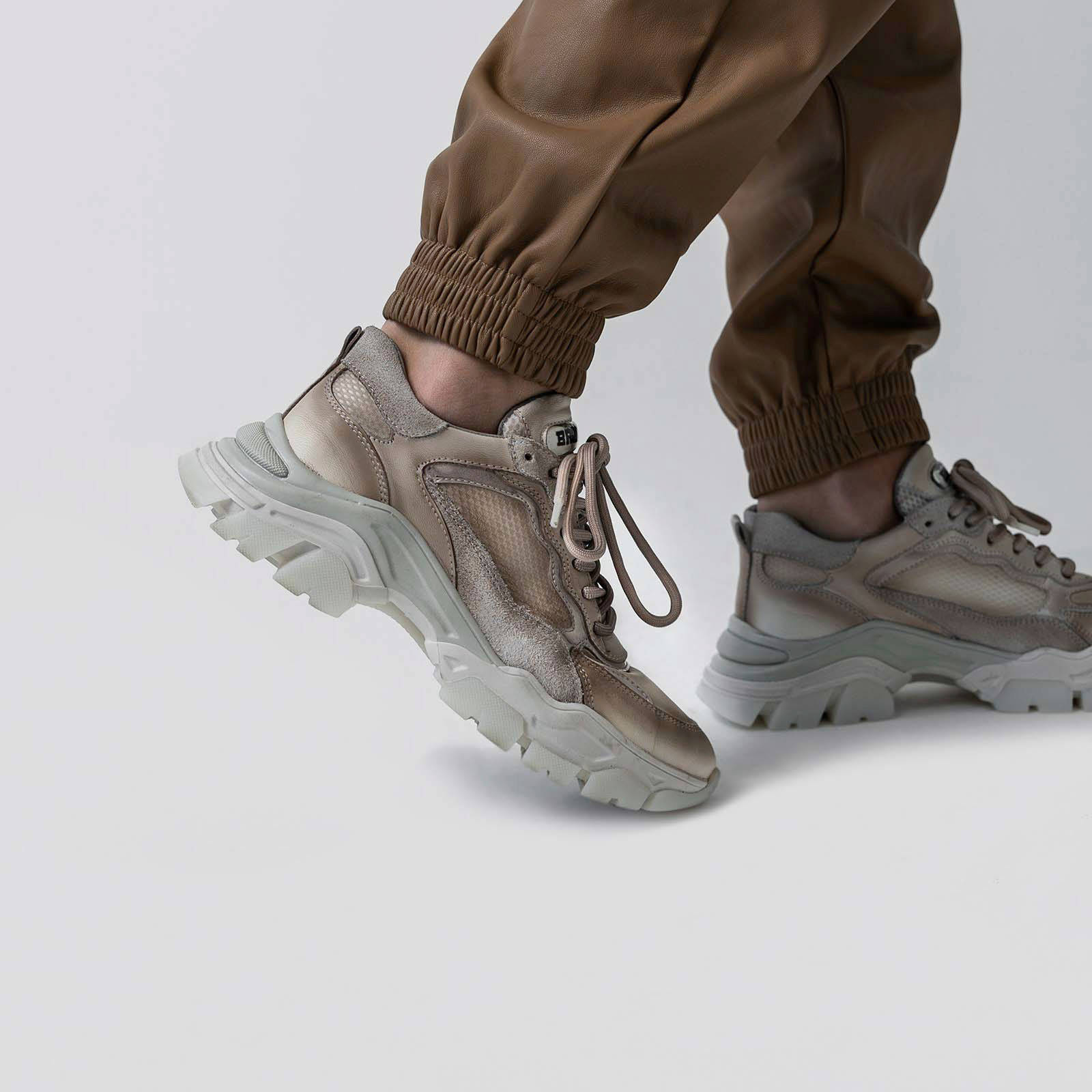 BRONX Tayke-Over leren chunky sneakers taupe | wehkamp