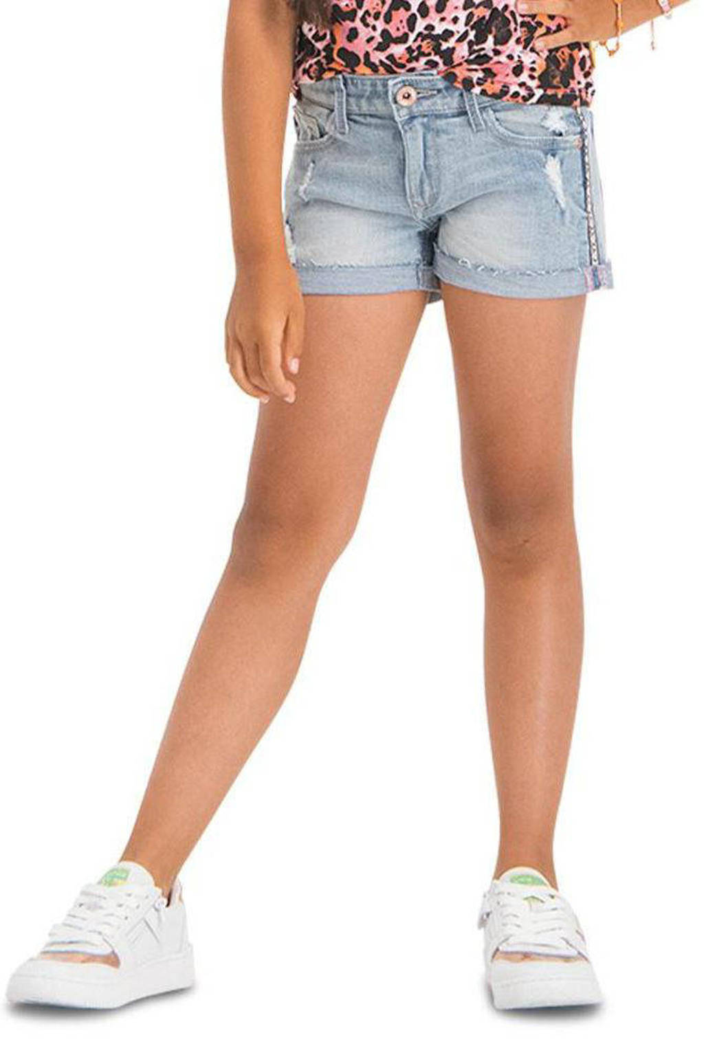Lichtblauwe meisjes Vingino jeans short Dyante en slijtage met regular waist en rits- en knoopsluiting