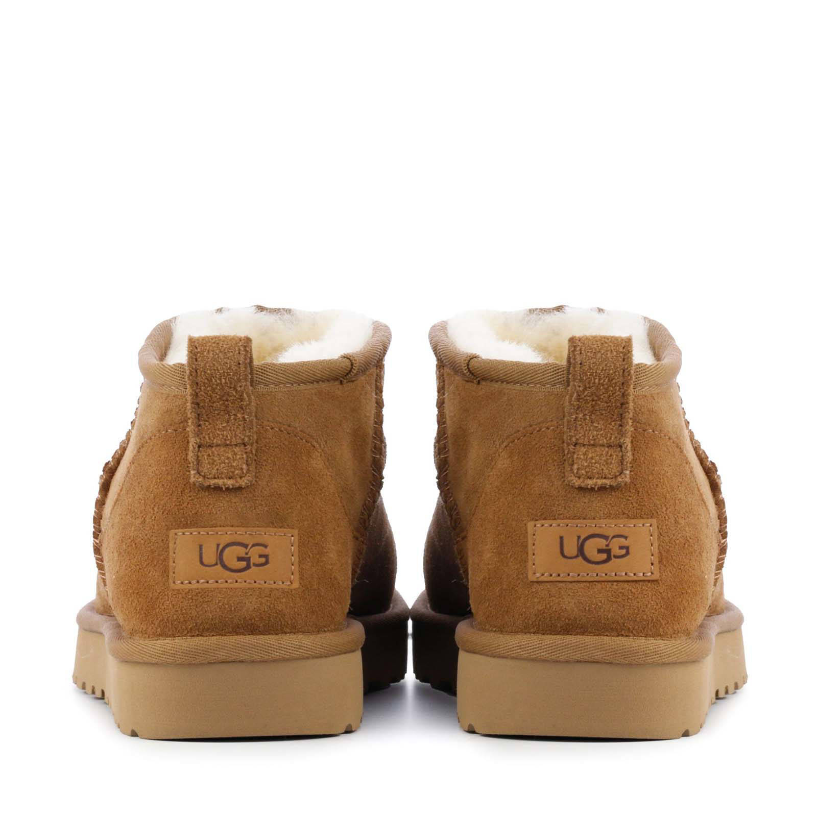 UGG Classic Ultra Mini 1116109 suède enkelboots cognac | wehkamp