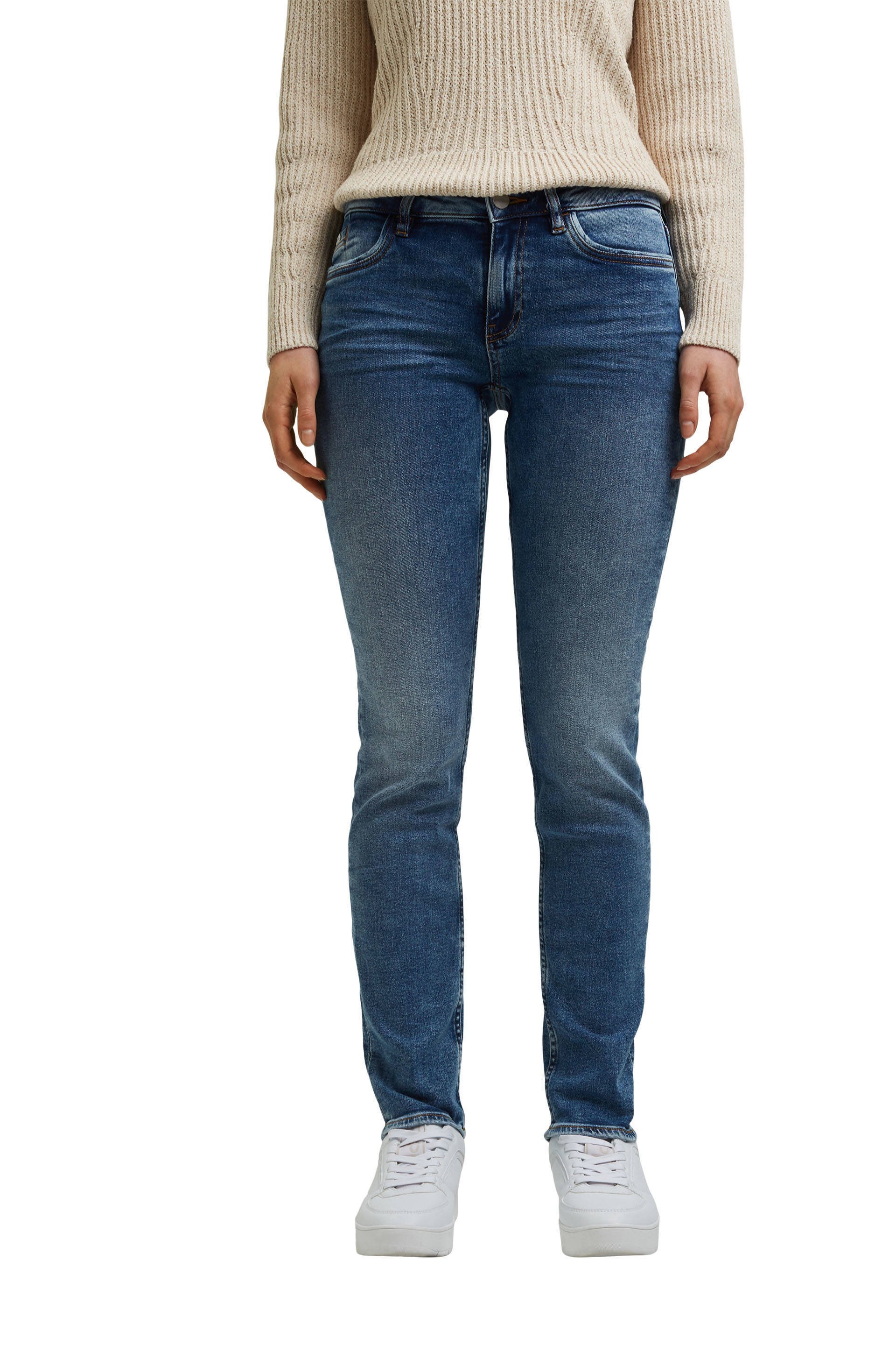 womens slim cut jeans