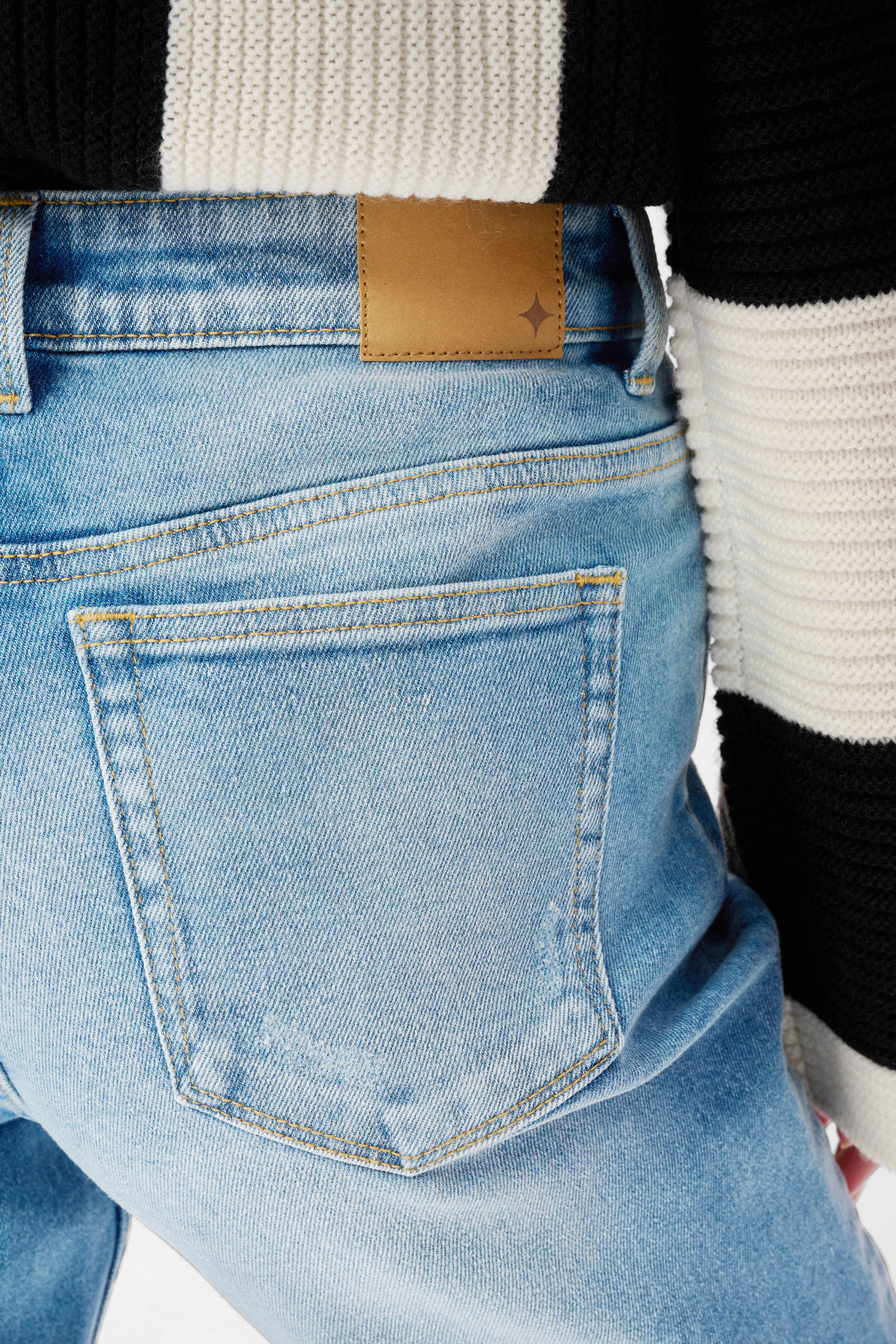 Shoeby Eksept cropped mom fit jeans Nora mediumstone | wehkamp