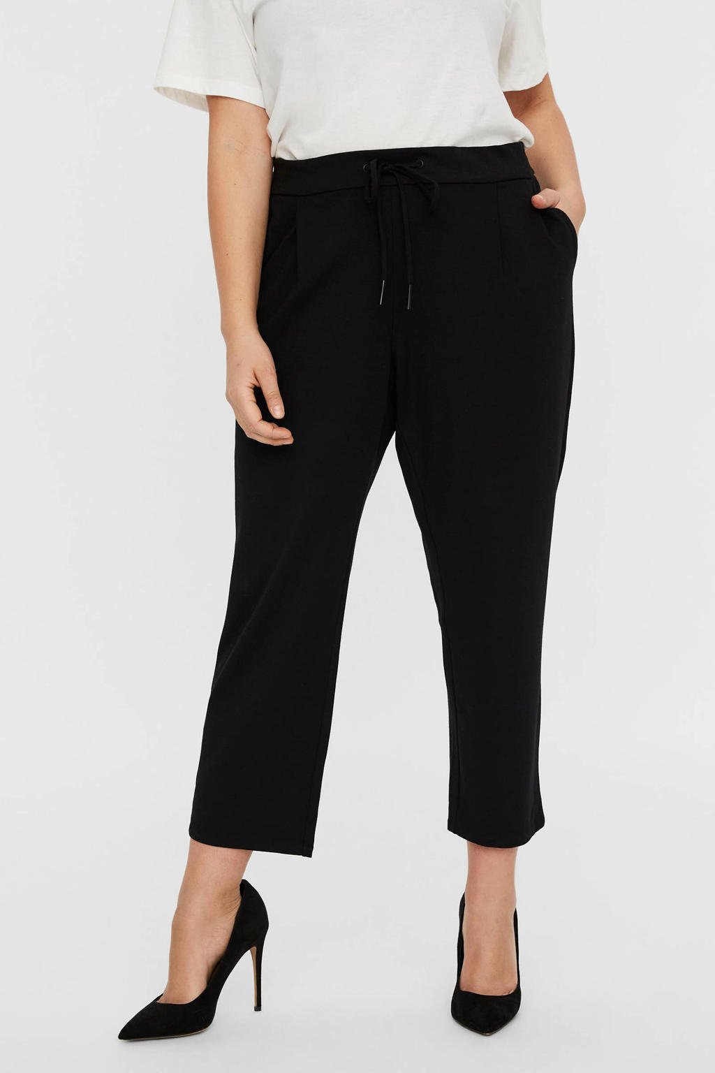 Zwarte dames VERO MODA CURVE cropped rechte loose fit broek met regular waist en elastische tailleband met koord