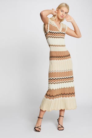 fijngebreide jurk met grafische print beige