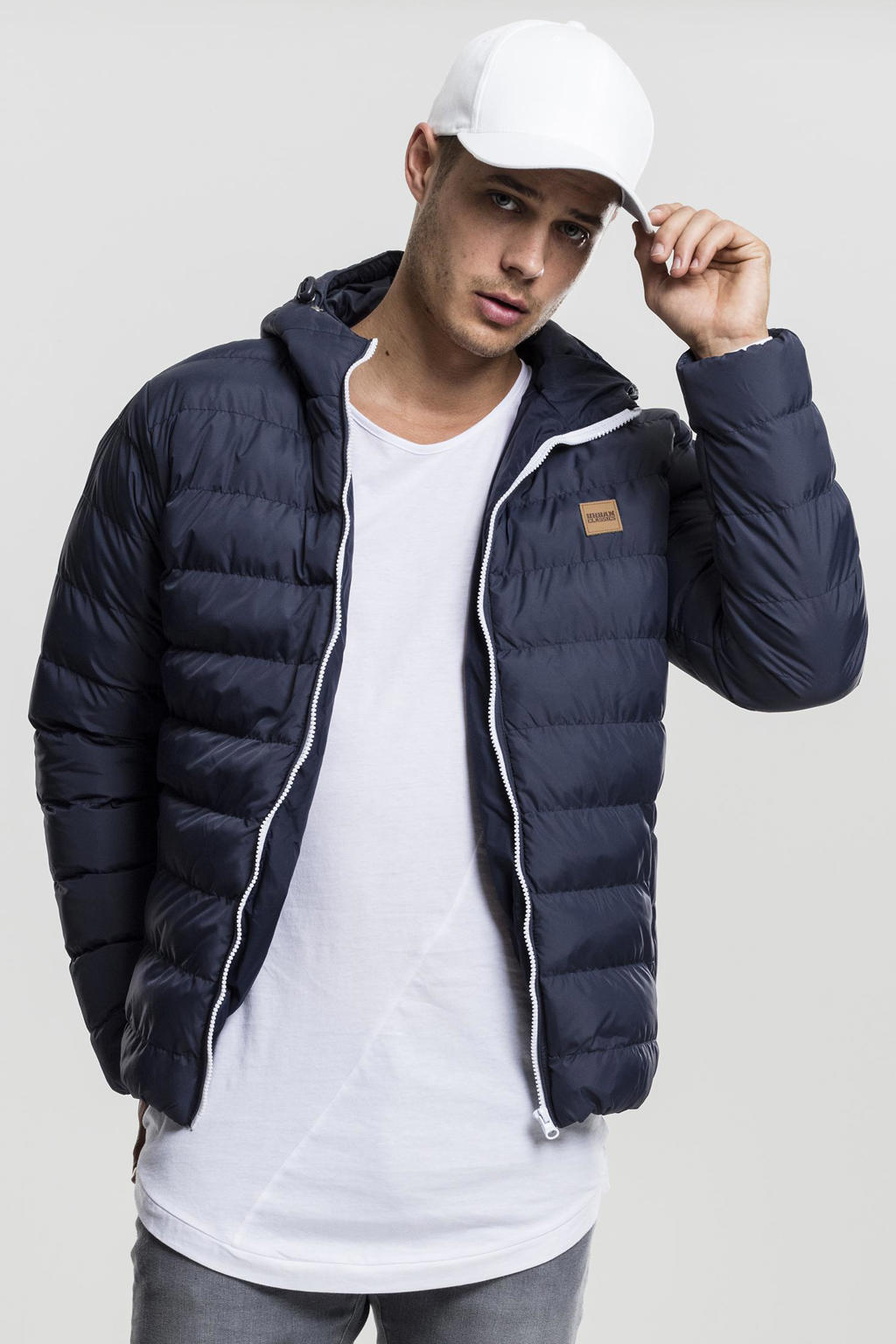 Donkerblauwe heren Urban Classics jas van polyester met effen, lange mouwen, capuchon en ritssluiting