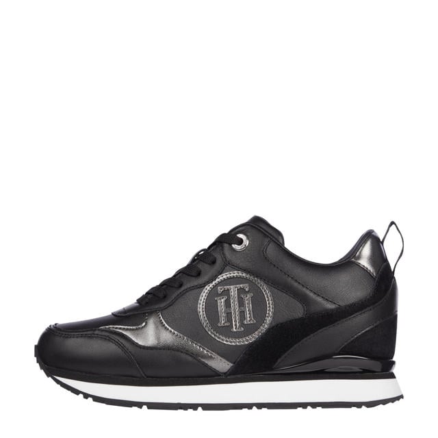 Beoefend hoesten comfort Tommy Hilfiger Metallic Dressy Wedge sneakers zwart/zilver | wehkamp