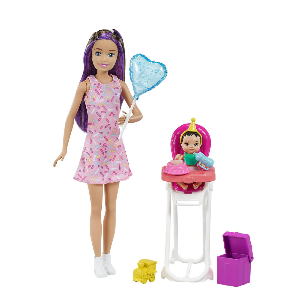 Barbie Family Skipper Babysitter speelset verjaardag brunette