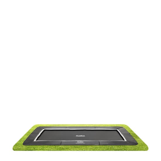 Salta Royal Baseground ingraaf trampolines