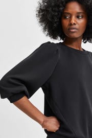 thumbnail: Zwarte dames Selected sweater van modal met effen, driekwart mouwen, ronde hals en plooien