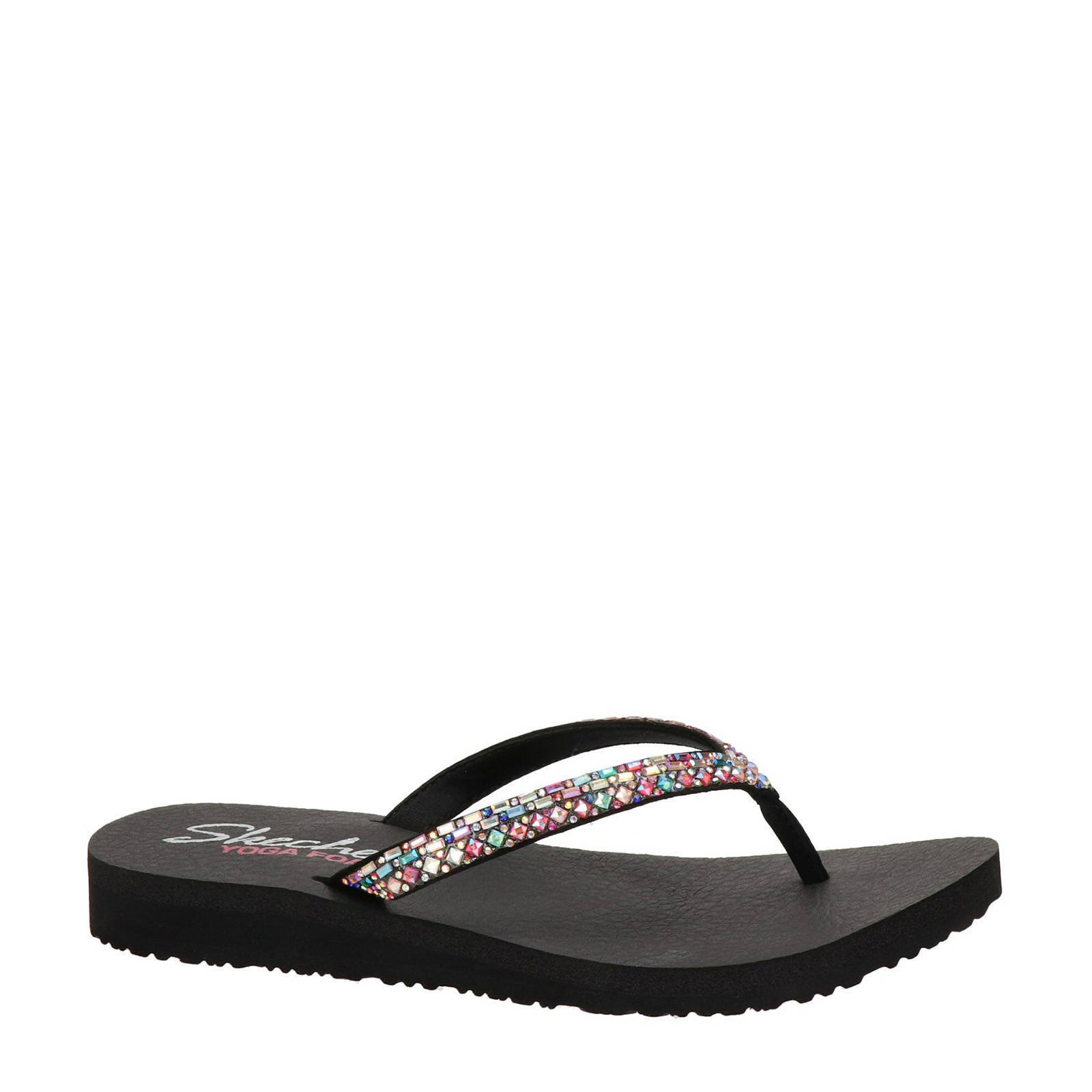 Skechers slippers outlet maat 42