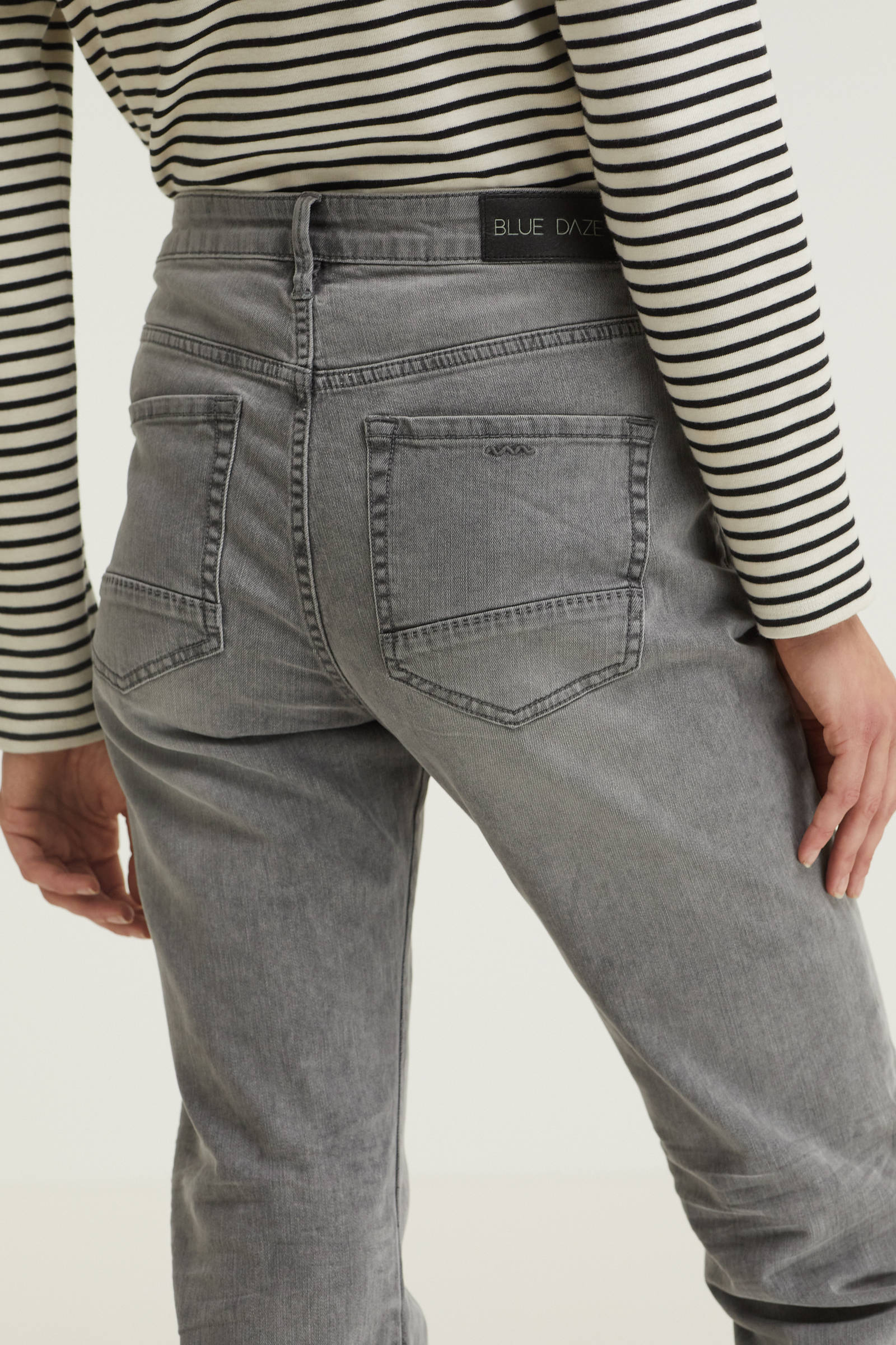 Aankoop \u003esummum jeans dames Grote uitverkoop - OFF 62%