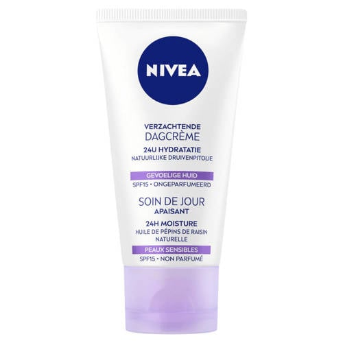 Wehkamp NIVEA Essentials +24h sensitive dagcreme spf15 - 50 ml aanbieding