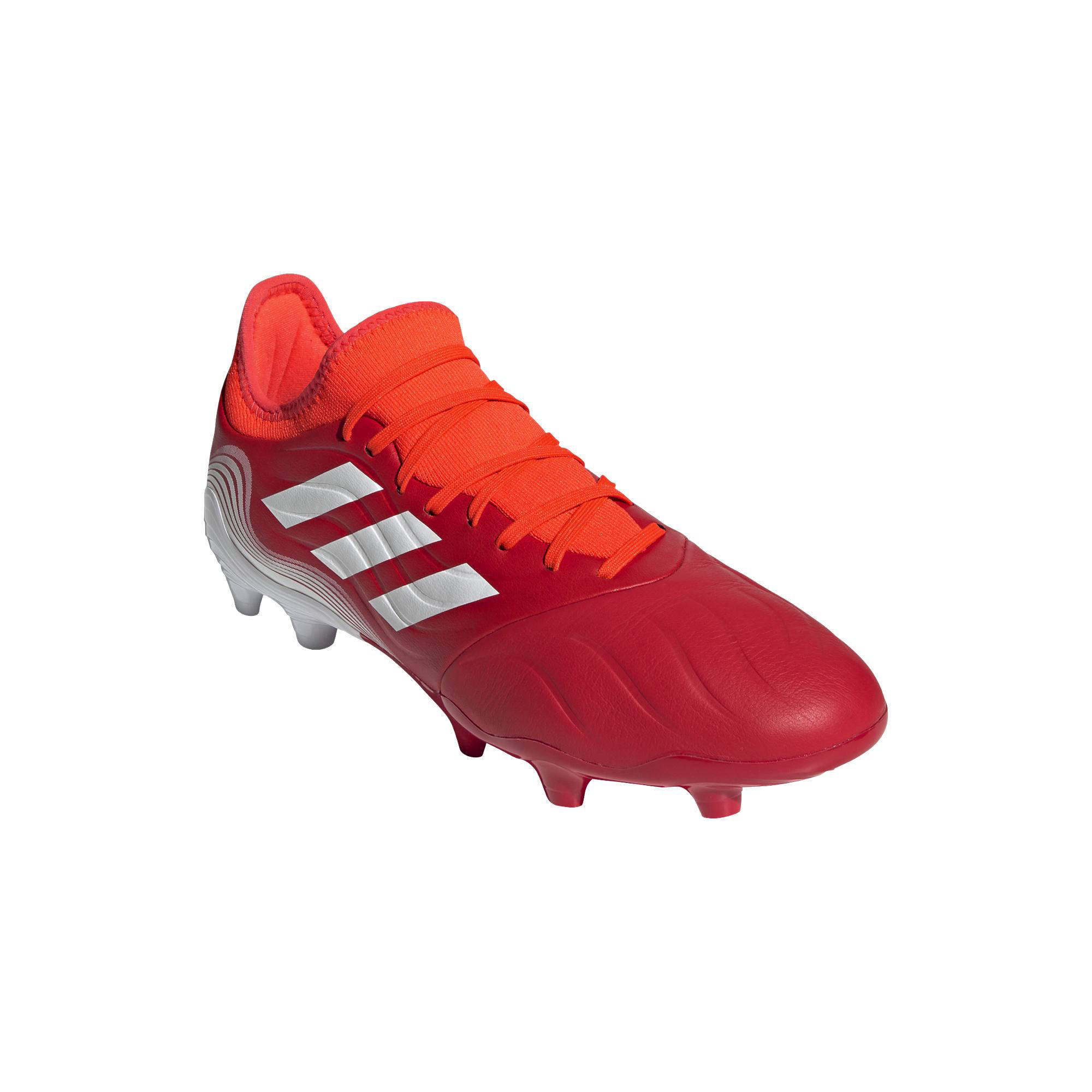Voetbalschoenen voor harde velden online kopen bij Delsport