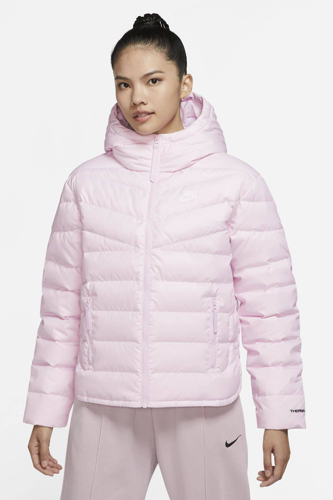Nike jassen voor dames online kopen? | Morgen in huis | Wehkamp