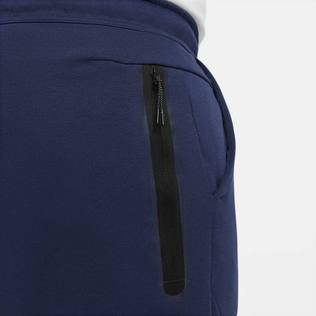 Teken een foto Onbelangrijk Serena Nike Tech Fleece joggingbroek donkerblauw/zwart | wehkamp