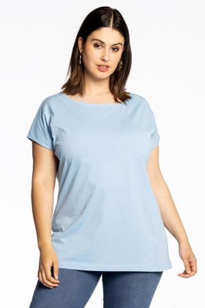 T-shirt lichtblauw