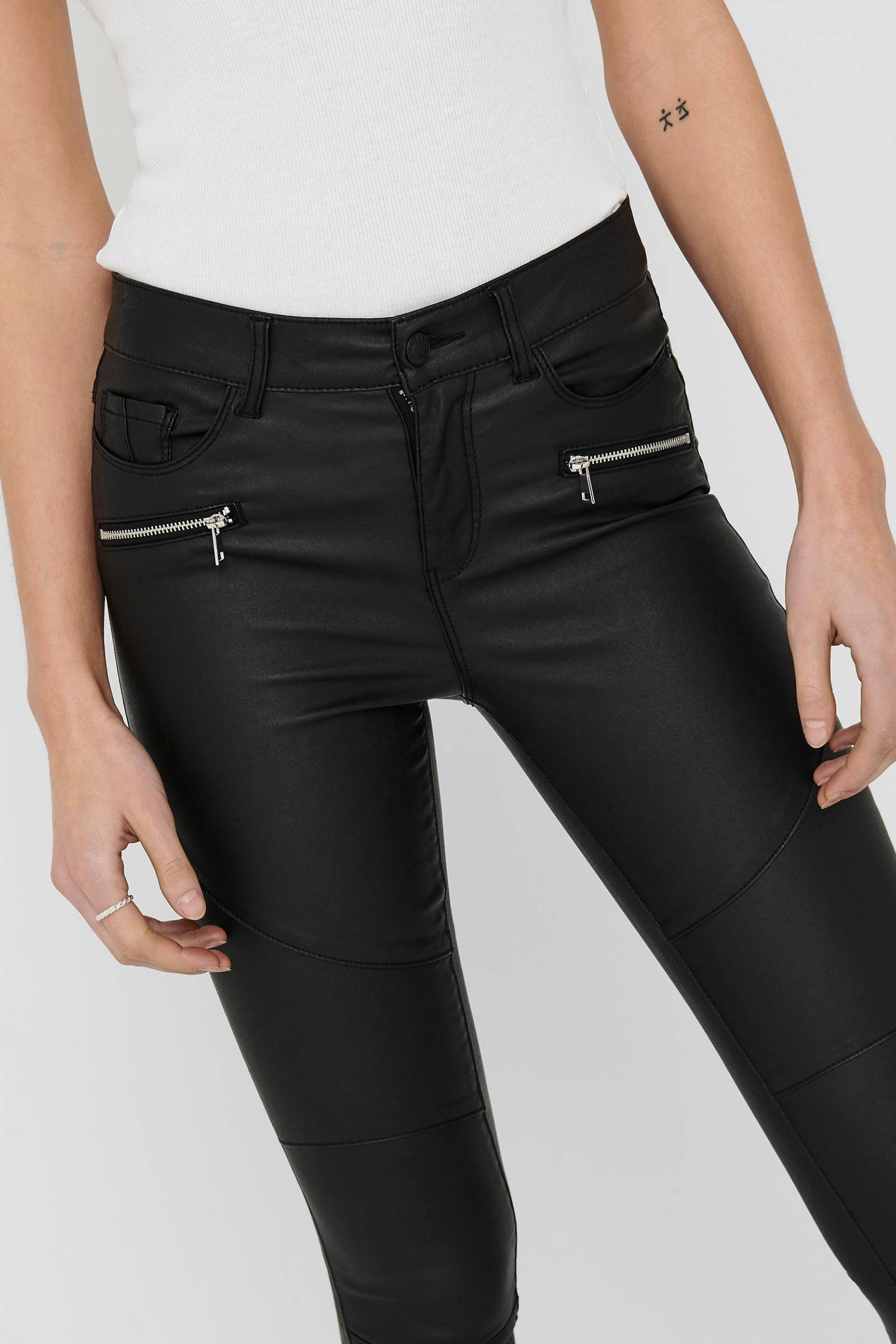 ONLY coated skinny broek ONLANNE zwart | wehkamp