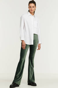 Groene dames anytime velvet rib flared broek van polyester met regular waist en elastische tailleband