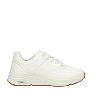 sneakers wit