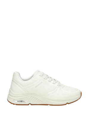 sneakers wit
