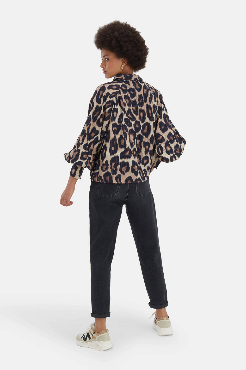 Bruine dames Shoeby Eksept geweven blouse en plooien Leopard van viscose met panterprint, lange mouwen, klassieke kraag, knoopsluiting en ballonmouwen