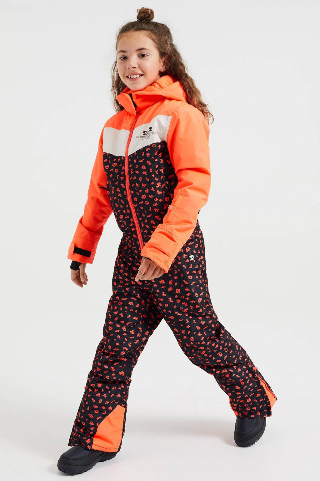 Oranje, wit en zwarte meisjes WE Fashion Castor skipak koraaloranje van polyester met all over print