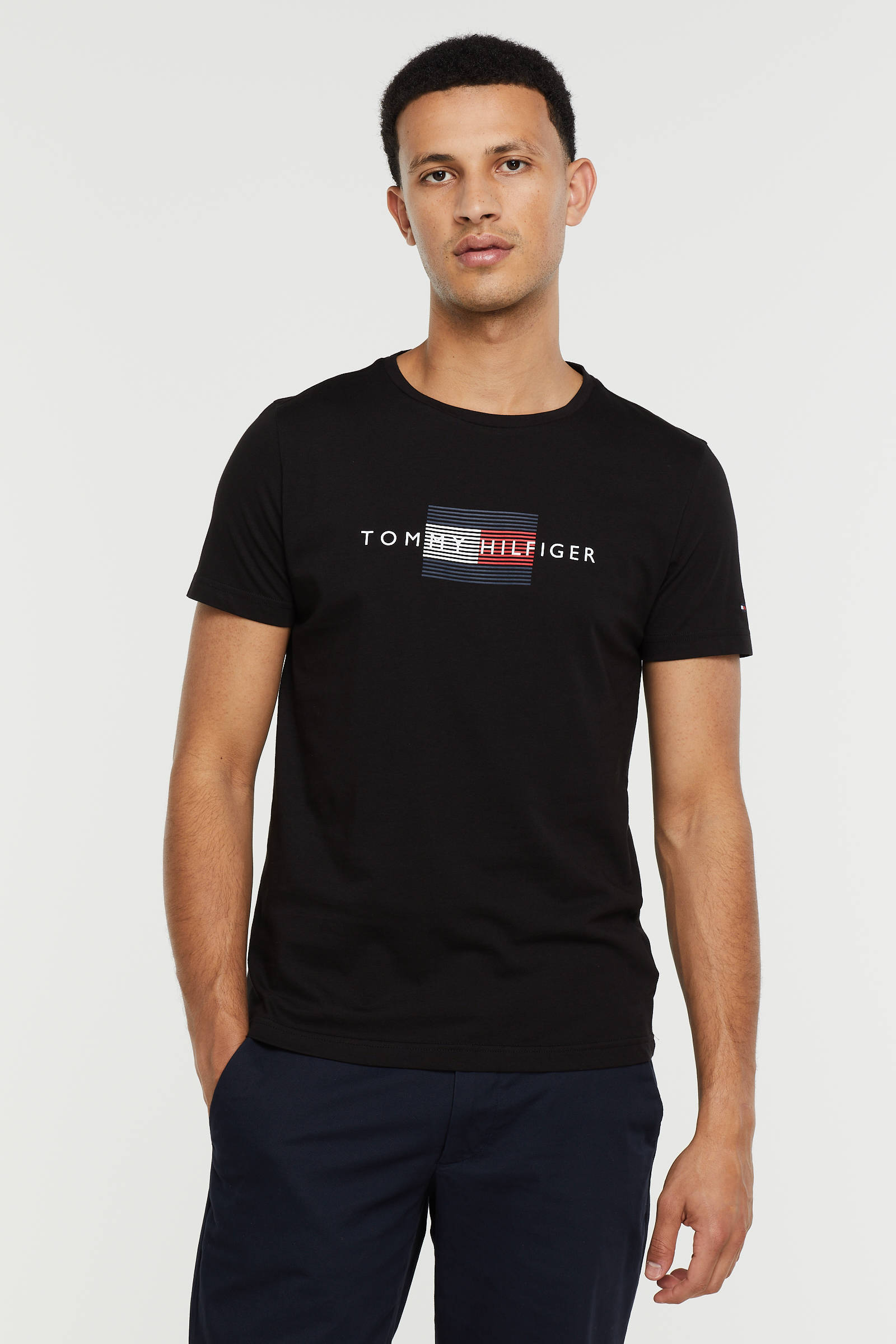 tommy hilfiger black t shirt