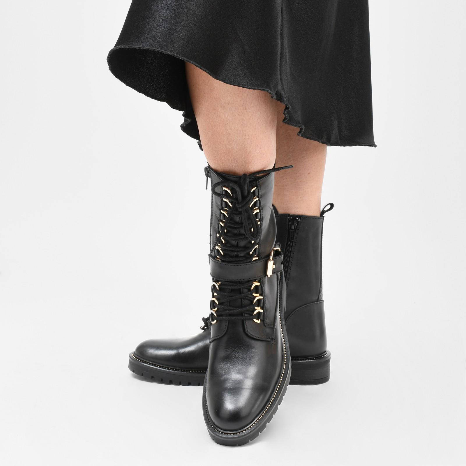 Poelman Veterboot Zwart | Contessa Modeschoenen