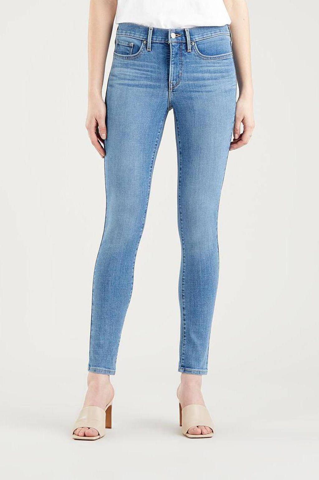 Stonewashed dames Levi's shaping skinny jeans van stretchdenim met regular waist en rits- en drukknoopsluiting