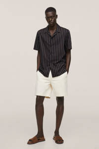 Zwarte heren Mango Man gestreept regular fit overhemd van viscose met korte mouwen, reverskraag en knoopsluiting