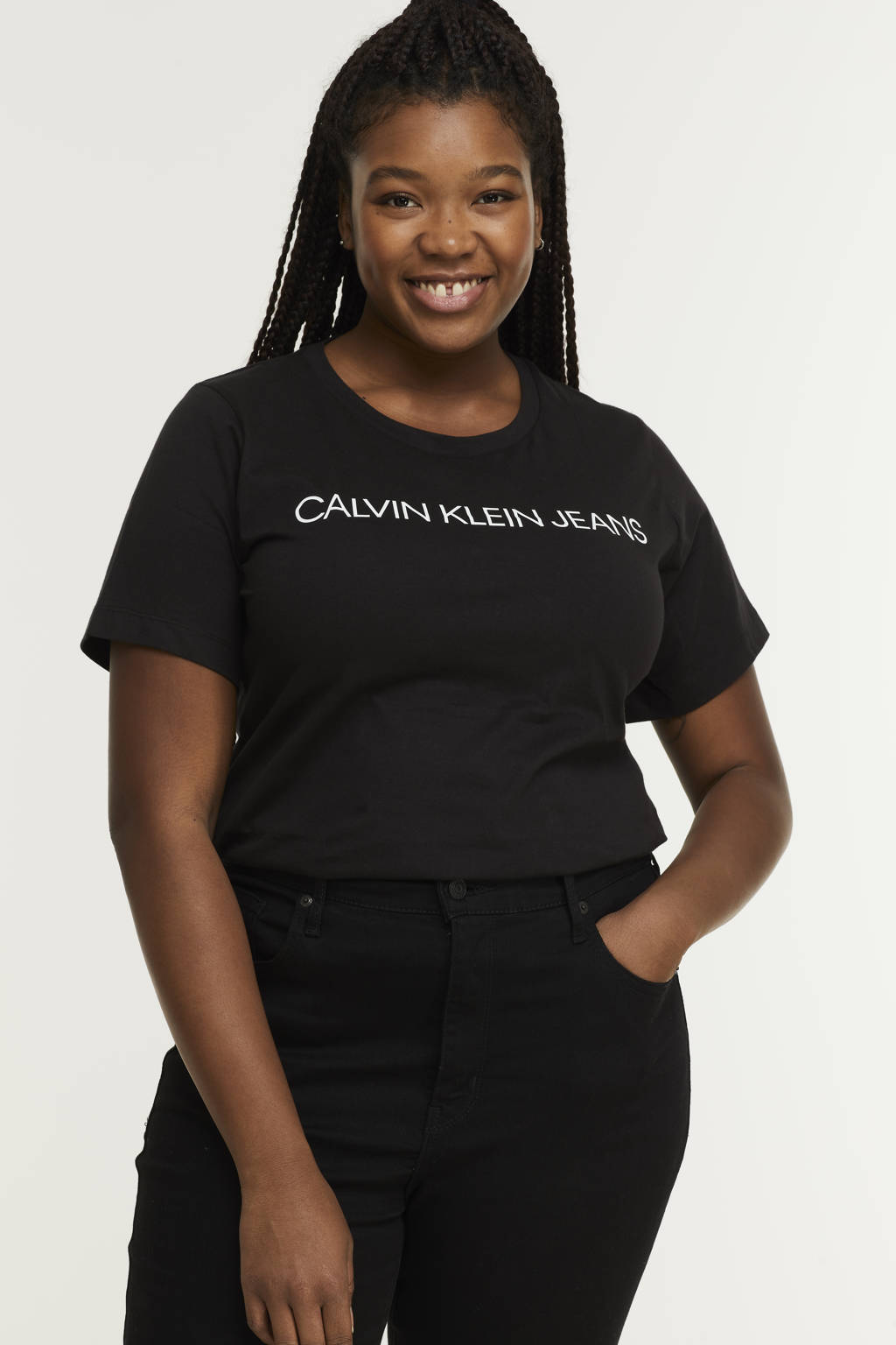 Set van 2 zwart en witte dames CALVIN KLEIN Plus basic T-shirt van biologisch katoen met logo dessin, korte mouwen en ronde hals