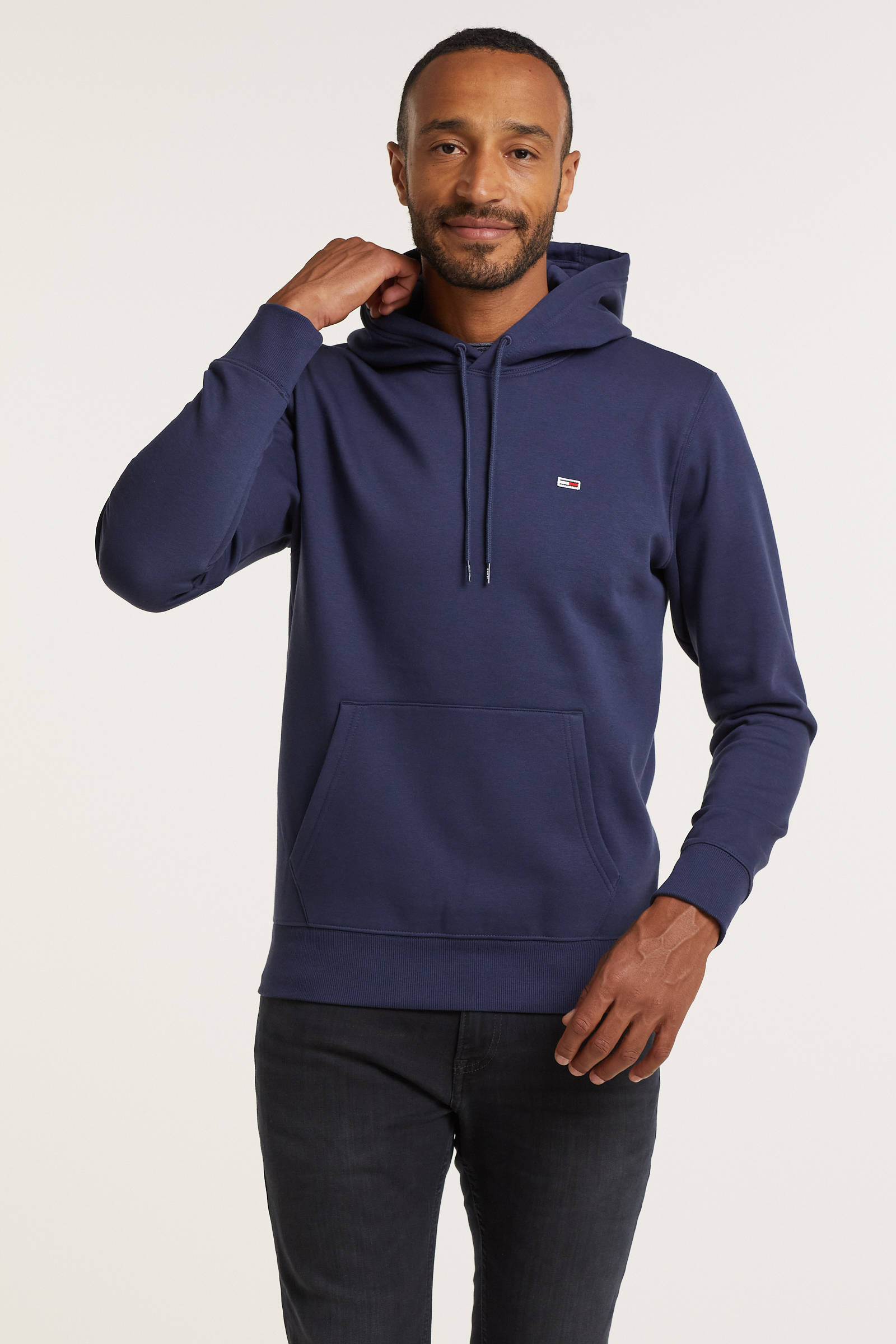 pullover and jeans