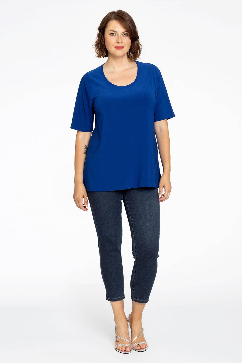 Blauwe dames Yoek T-shirt van travelstof met korte mouwen en ronde hals