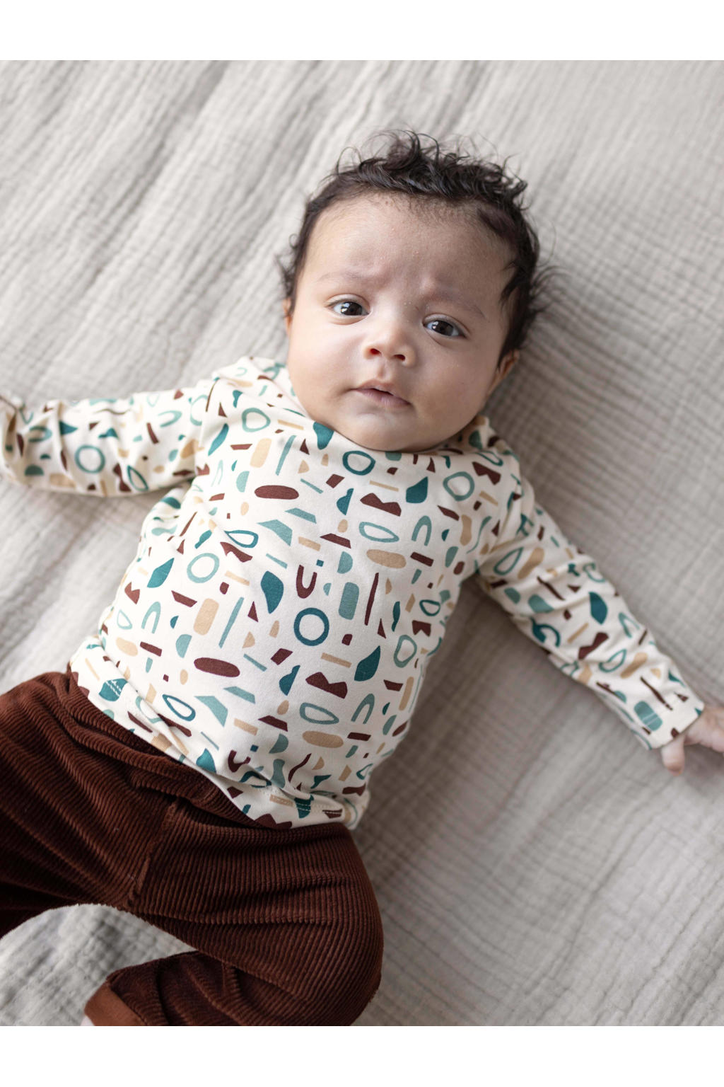 Quapi newborn baby longsleeve Mace met all over print beige/multicolor