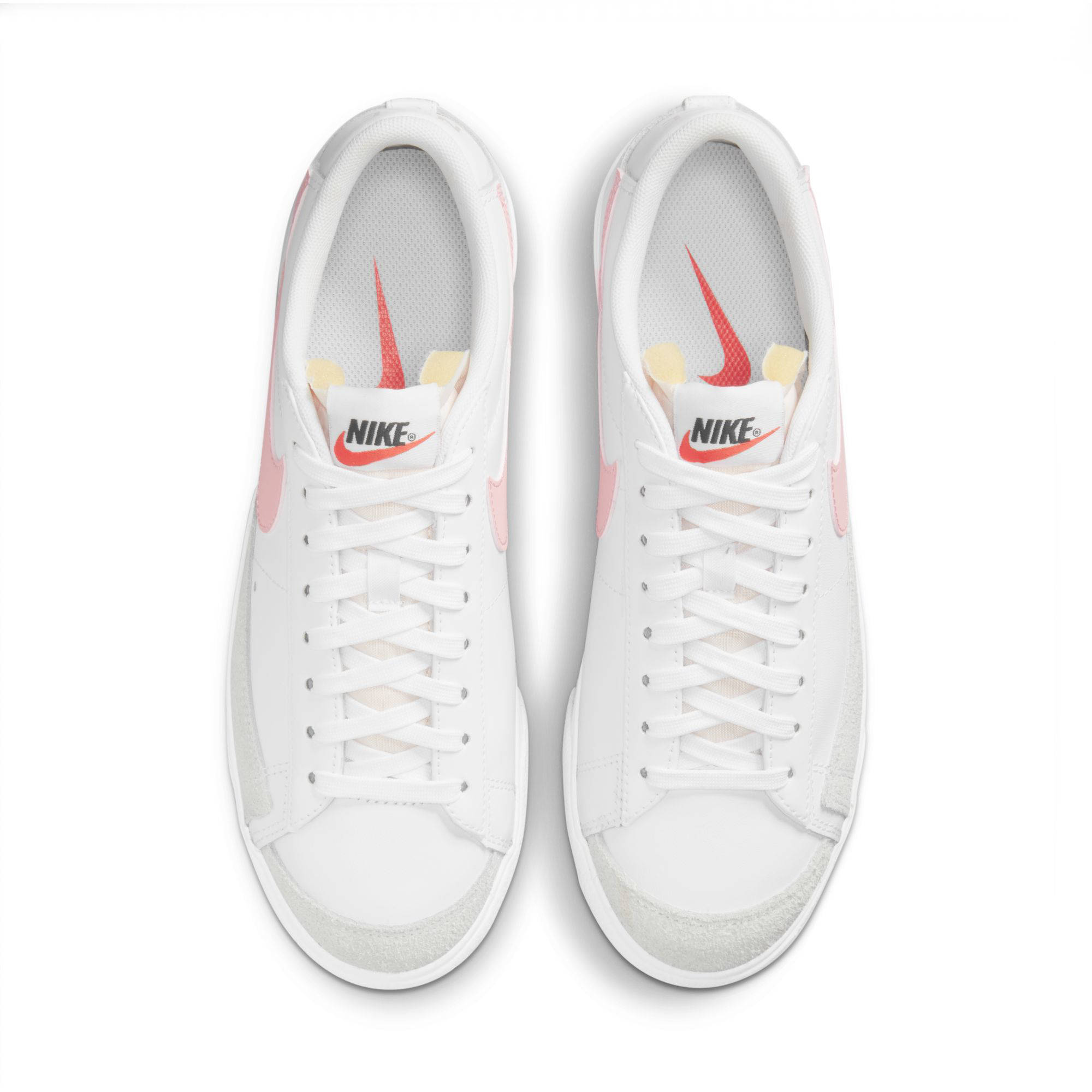 Nike Blazer Low Platform sneakers wit 