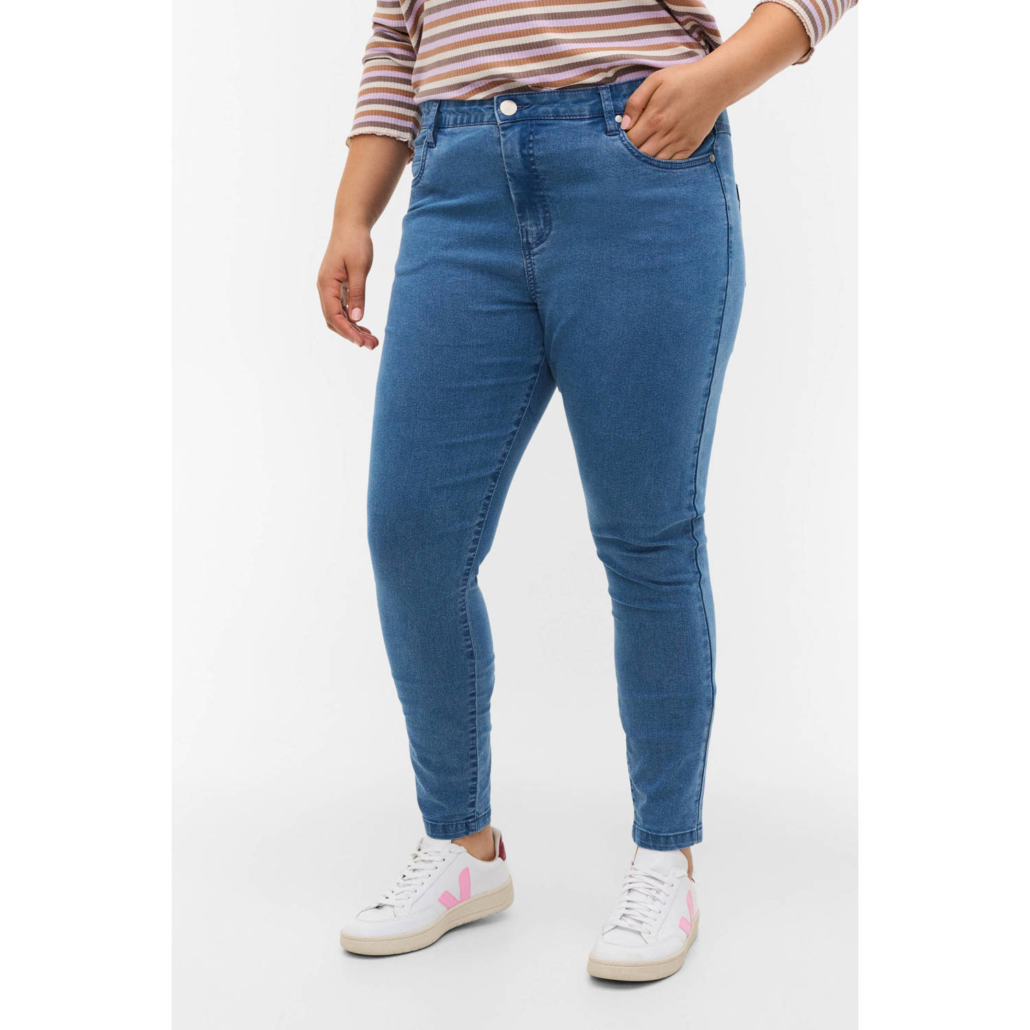 Zizzi high waist slim fit jeans Amy medium blue denim