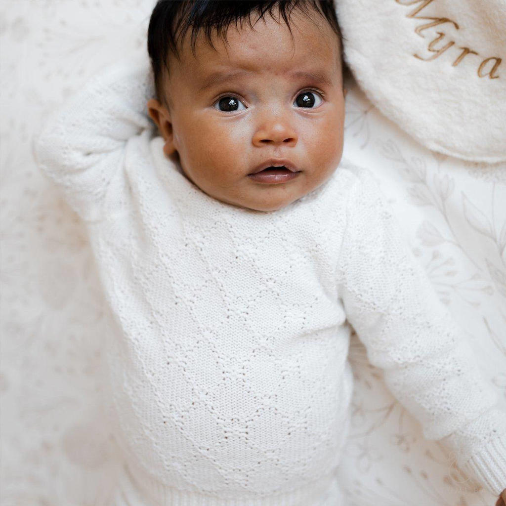 Yumi Baby newborn trui Diamonds van biologisch katoen off white
